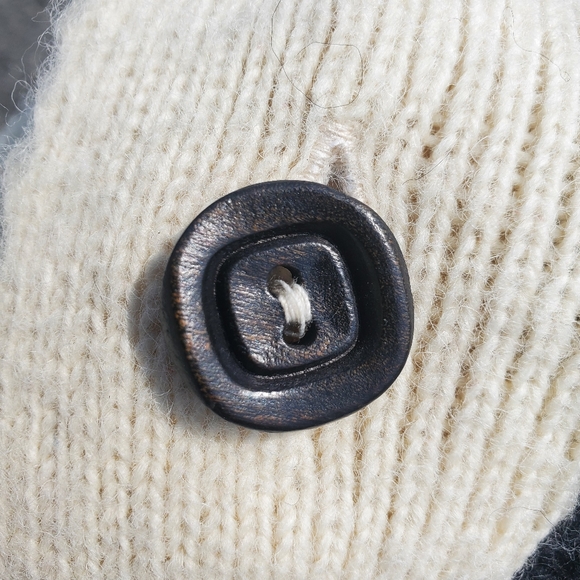 Brown Bison Pullover Knit Sweater Small - Picture 8 of 12